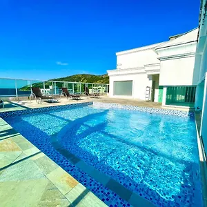 Apt Beira Mar Prainha Ate 10 Pessoas Apartamento